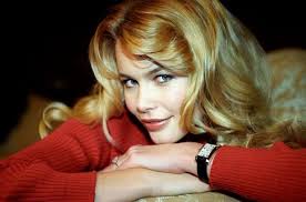 This is the official facebook page for claudia schiffer. Eight Beauty Lessons We Can All Learn From Claudia Schiffer Vogue Australia