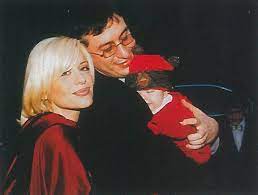 Catalin maruta nu mai prezinta happy hour! Povestea De Iubire Dintre Loredana Groza Si Andrei Boncea SoÅ£ul Ei El A Stat Mereu In Spatele Camerelor De Filmat