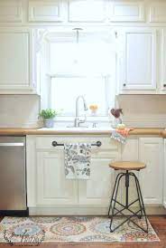 This wooden unpaper towel holder was custom designed with a removable dowel to make rolling up your unpaper towels a breeze. 17 Examples Of Towel Holder Make The Most Of Your Kitchen