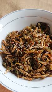 Endeusiast juga bisa menambahkan pete jika suka, untuk cita rasa yang lebih mantap dan menambah nafsu makan berlipat! Sambal Ikan Bilis Melaka Yang Sedap Meletop Azie Kitchen