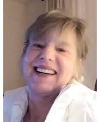 Crystal Otis's Instagram, Twitter & Facebook