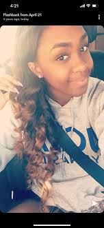 Nina Marie (@NinaMarie_11)