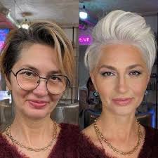 Going gray with short hair at 73