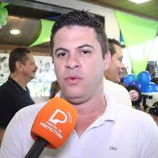 Estão tentando entrar na marra, mas o povo não quer mais vereadores", diz  vereador Paulo André