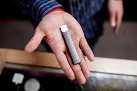 Every ecigarette has its purpose and the way you puff on a juul pen is an integral part of what makes the. What Is Juuling Everything To Know About The Teen Vaping Trend