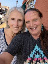 Ginger Mcgovern's Instagram, Twitter & Facebook