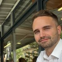 Alex Ceron's Instagram, Twitter & Facebook