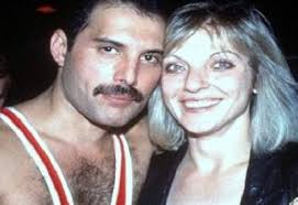 Freddie mercury bought her a flat nearby his apartment and employed her as his personal assistant. Freddie Mercury Age Spouse Kids Biography Family Net Worth Facts