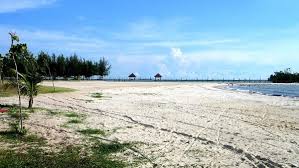 Kalau ngaku anak pantai, kamu wajib kunjungi pantai cantik di manado. Foto Pantai Cantik Malaysia Yang Ternoda Turis Bab