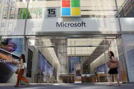 Microsoft's cloud outlook knocks shares, Meta rises on AI payoff signs