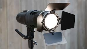 Light And Motion Clx10 Review High Output Fixture Internal Battery Powered Cined