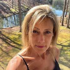 Lisa Valdes (lvaldes63)