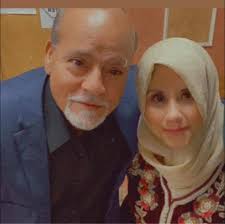 One of my favourite #ikeafinds ever! This multi functional berry washer and  snacks cup! #adrianfinds #finds #lifehacks #kitchenhacks