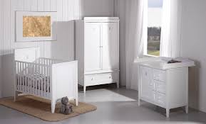 Bed turns into crib along with a day bed. White Children S Bedroom Furniture Set Royal Troll Nursery Deutschland Baby