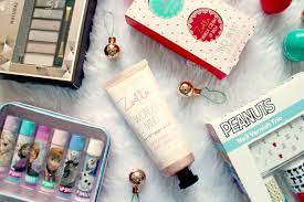 These gifts are cool, cute, and unique. Christmas Gift Ideas For Teenage Girls Ellis Tuesday