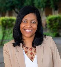 Marie Keys's Instagram, Twitter & Facebook