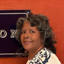 Beanies and Wienies, a traditional Chicago dish