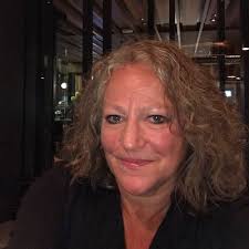 Margo Harper's Instagram, Twitter & Facebook