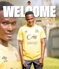 Imwe ba player what's going on,Are you protesting or what? or you have  failed to grasp the tactics coach Osward Mutapa and the technical bench are  giving you? It's unacceptable the kind