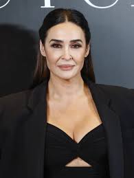 Cómo consigue Vicky Martín Berrocal su maquillaje de ojos efecto lifting,  según una experta: “Tiende a colocar los productos de tal manera que,  visualmente, el maquillaje y la mirada vayan hacia arriba”