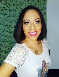 Isabela Barcelos Pontes