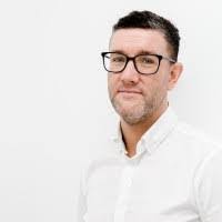 Kevin Bott's Instagram, Twitter & Facebook