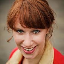 Diana Schultz's Instagram, Twitter & Facebook