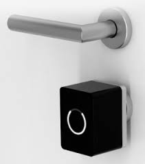 Nuki La Serrure Connectee Adaptee Aux Portes Europeennes P1 Domotique Maison Technologie Futuriste Et Serrure