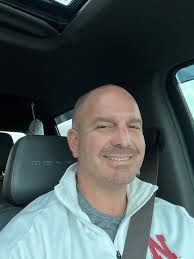 Hey new 🆕 to Gaylord! Where is a good place to meet some good people?  Single guy with a lil dog! Not big into the Bar Scene. I am a pretty decent