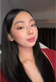 What Times Does Cloud Touch Have