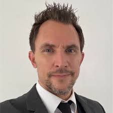 Darius Charles's Instagram, Twitter & Facebook