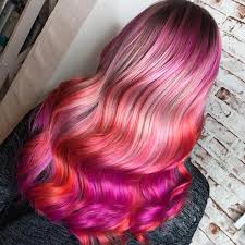 Been thinking about trying eyelash extension but you just don't know too much about them? Everything You Need To Know About Rainbow Hair Wella Professionals