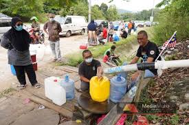 Dikemaskini 11.50 pagi gangguan bekalan air di selangor dan kuala lumpur semalam bukan satu krisis air kerana ia telah diuruskan menjelang syarikat bekalan air selangor sdn bhd (syabas) semalam mengeluarkan amaran kod merah susulan tumpahan itu. Gangguan Bekalan Air Utusan Digital