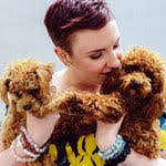 Lena Dunham Says Her Dog Was Abused. The Shelter He Came From Disagrees.