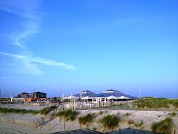 Finding a great deal is made easy with agoda.com, offering cheap hotels in strand en duin or any other area in rotterdam. Hoek Van Holland Strand Ferienhauser Beachclubs Ausfluge Holland