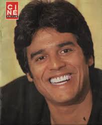 COUPURE DE PRESSE Erik Estrada Ref R . 39 EUR 3,00