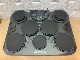 All are constructed from hard black plastic with a softer rubber coating covering just under half of the playing surface. Alesis é›»å­ãƒ‰ãƒ©ãƒ  ä¸­å¤ã®å€¤æ®µã¨ä¾¡æ ¼æŽ¨ç§»ã¯ 7ä»¶ã®å£²è²·æƒ…å ±ã‚'é›†è¨ˆã—ãŸalesis é›»å­ãƒ‰ãƒ©ãƒ  ä¸­å¤ã®ä¾¡æ ¼ã‚„ä¾¡å€¤ã®æŽ¨ç§»ãƒ‡ãƒ¼ã‚¿ã‚'å…¬é–‹