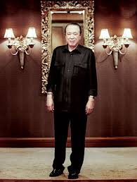Selain itu, peter sondakh juga sedang menghadapi masalah setelah menjual saham pt eagle high plantation tbk (bwpt) kepada ederal land beberapa fakta unik lainnya tentang sondakh di antaranya adalah bahwa ia merupakan anak dari seorang pengusaha, yang mengekspor kayu dan. Font Face Arial Size 1 Color Ff0000 B Peter Sondakh B Font Br Font Face Arial Size 2 There S No Science To Maneuvering Font Interview Magz Tempo Co