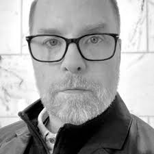 Daniel Twomey (@DanielTwomey31)