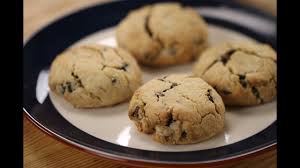 The recipe produces enough for 3 small bowls worth of dough, but no one could eat that much. Eggless Chocolate Chip Cookies Sanjeev Kapoor Khazana Youtube