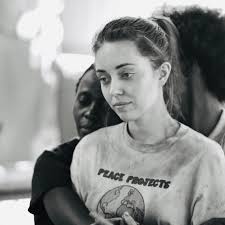 Ella Cannon (@ellamaycannon) • Instagram photos and videos