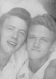 Does anyone know Goble and Osie Howell my Mom and Dad my Dads family was  from Branhams Creek and my Mom was from Hurricane Creek outside Pikeville  My brothers were Noble Carl