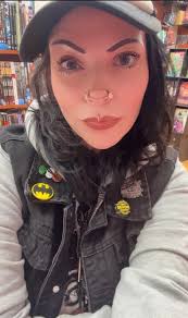 Hello from the comic shop! It's been about 5wks of learning how to run a  comic shop, w/ 2wks left before I take over! boy has it been neat, which  I'll eventually