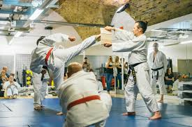 Defensa con las manos, hapkido. What Is Hapkido Learn About Hapkido And Ki Meditation Training