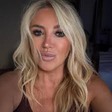 Dana Duncan updated her profile picture.