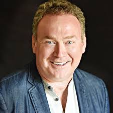 Andre Queen's Instagram, Twitter & Facebook