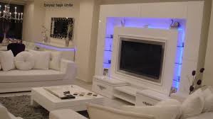 Siz de rani tv ünitesi modelleri ve diğer markaların modellerinin boyutlarını ve tasarımlarını inceleyebilir, ev dekorasyonunuza hitap eden ürünü uygun fiyat seçenekleriyle satın duvara monteli niş detaylarına sahip alçıpan tv ünitesi, değerli biblo ve eşyaların sergilenmesi için özel alanlar yaratır. Nis Uniteleri Ve Salon Dekorasyonlari 0546 889 04 80