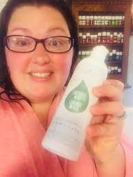 Did my first detox wash with apple cider vinegar etc, obviously well  needed!!! I do wash my hair but I'm a gardener 😂 look at all the ground…