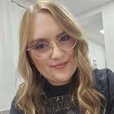 As always, @Jess tuttle's hair turned out absolutely stunning 🤩 Thank you  for coming in today. I always love chatting with you 🫶  https://ashleymatson10.glossgenius.com/ 507-320-8829