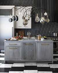 Modern Kitchen Tiles Backsplash Ideas Wall And Floor Decorating With A Stylish Twist Modern Kitchen Tiles Modern Kitchen Tile Backsplash House Beautiful Kitchens
